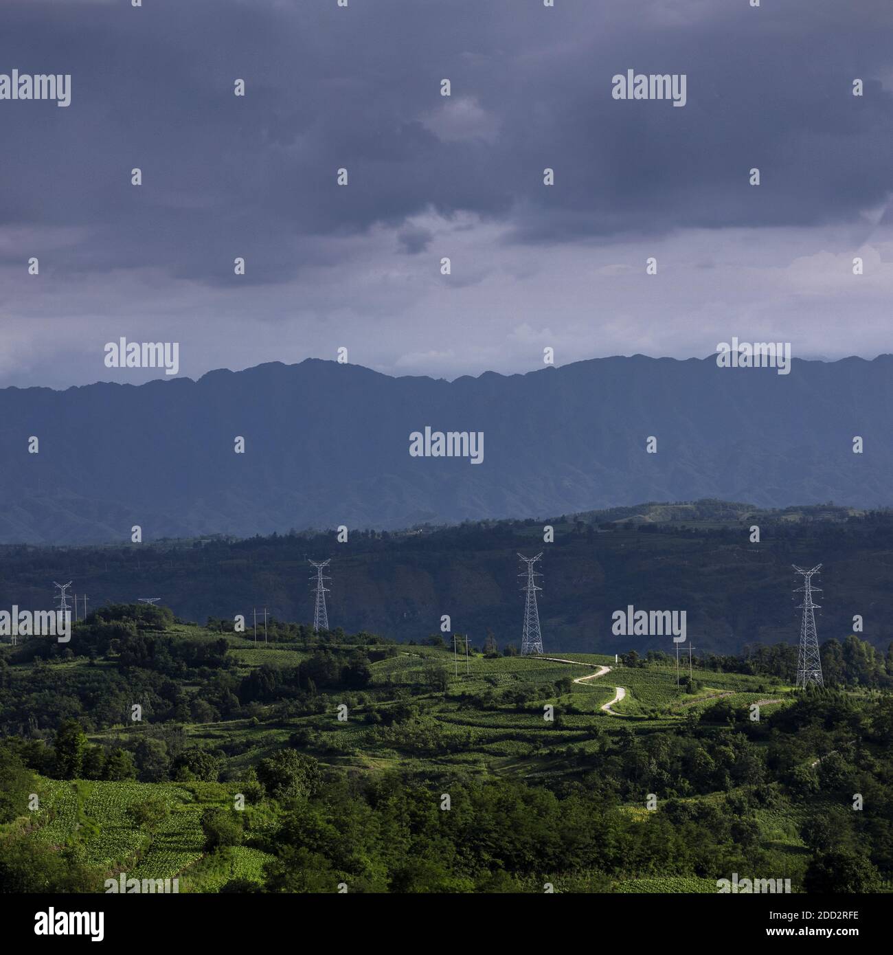 Funiu Bezirk der westlichen henan ländlichen Stromnetze Stockfoto