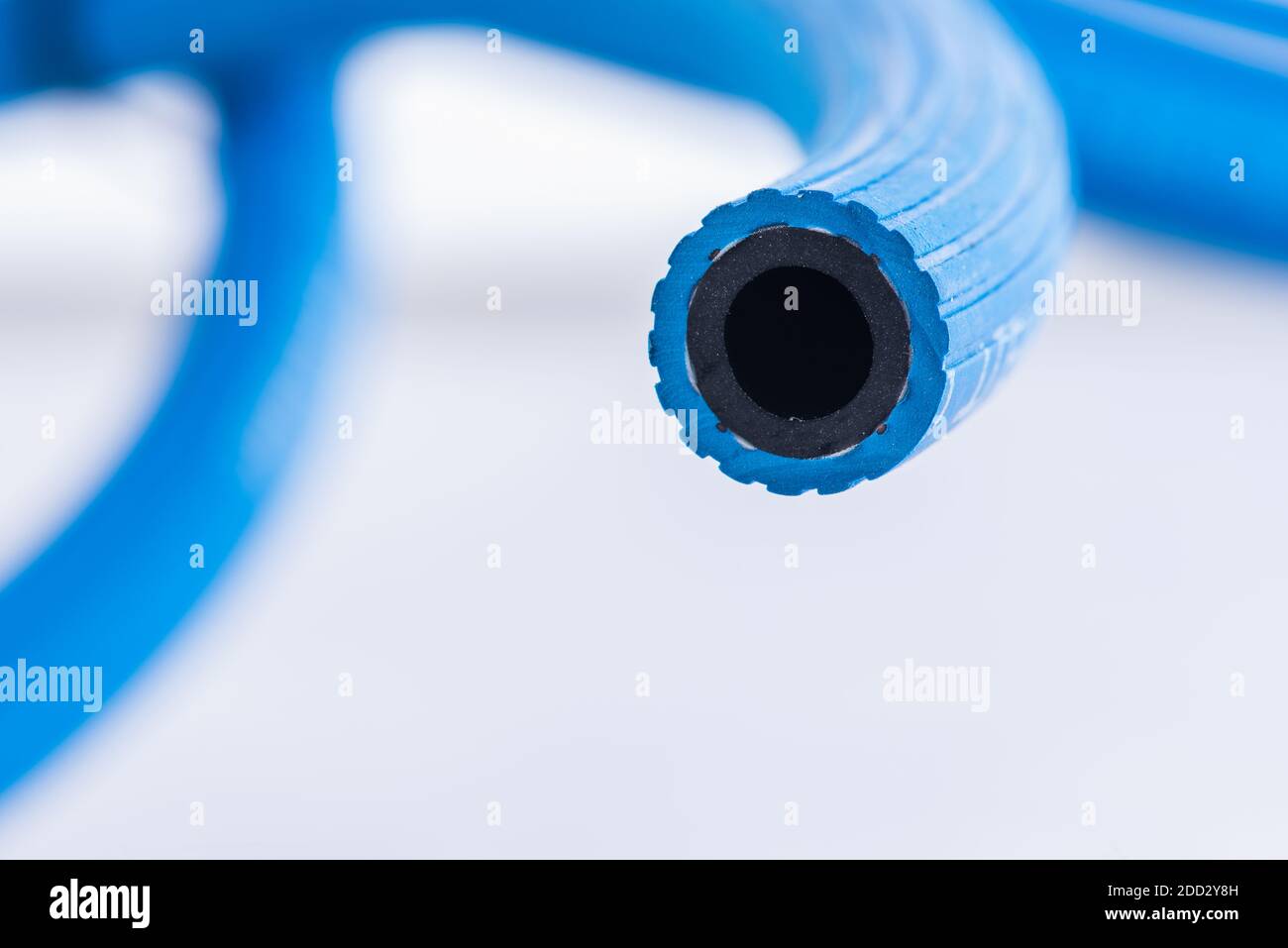 Makroflexibler Schlauch zur Förderung von Sauerstoff in industriellen Anwendungen Stockfoto