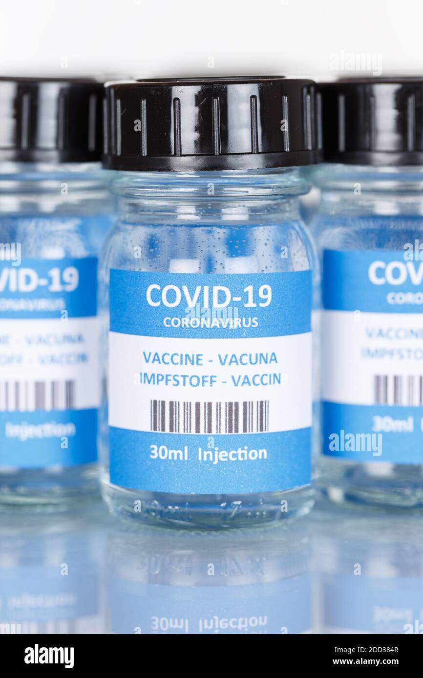 Coronavirus-Impfstoffflasche Corona Virus COVID-19 Covid-Impfstoffe – Hochformat Flaschen Stockfoto