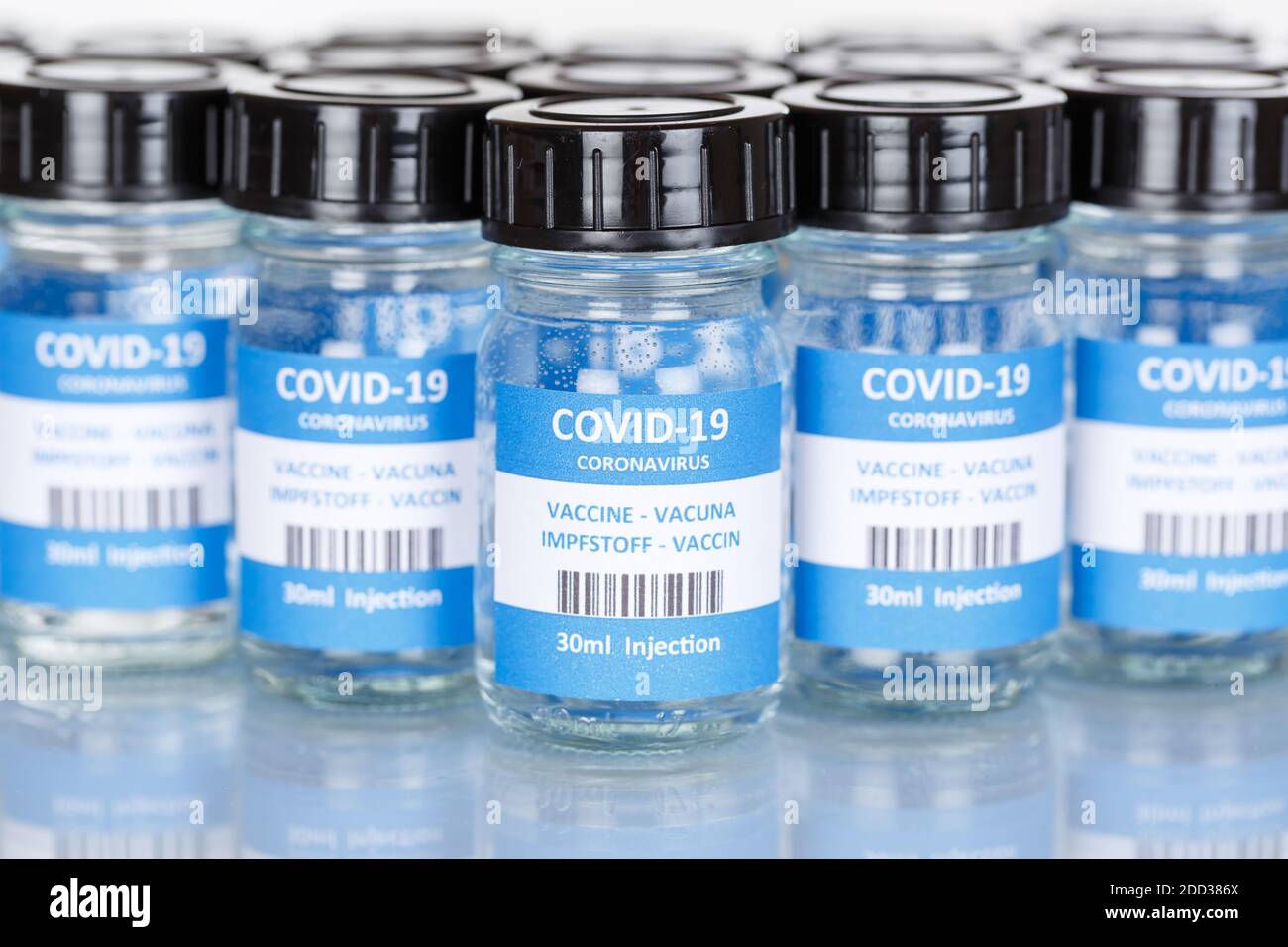 Coronavirus-Impfstoffflasche Corona Virus COVID-19 Covid-Impfstoffflaschen Stockfoto