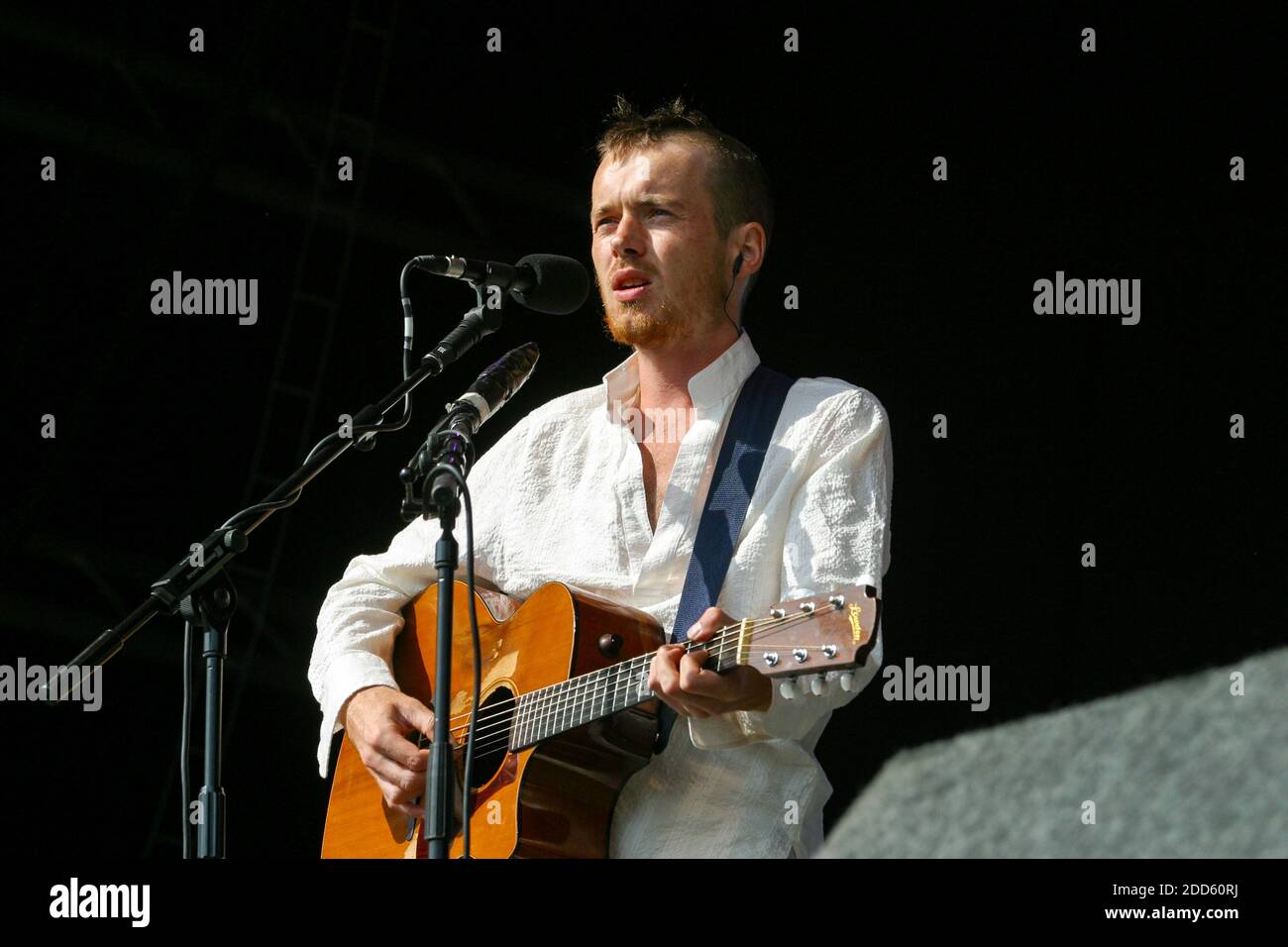 Damien Rice bei der Jungfrau V Festival V 2003, Hylands Park, Chelmsford, Essex, Vereinigtes Königreich. Stockfoto