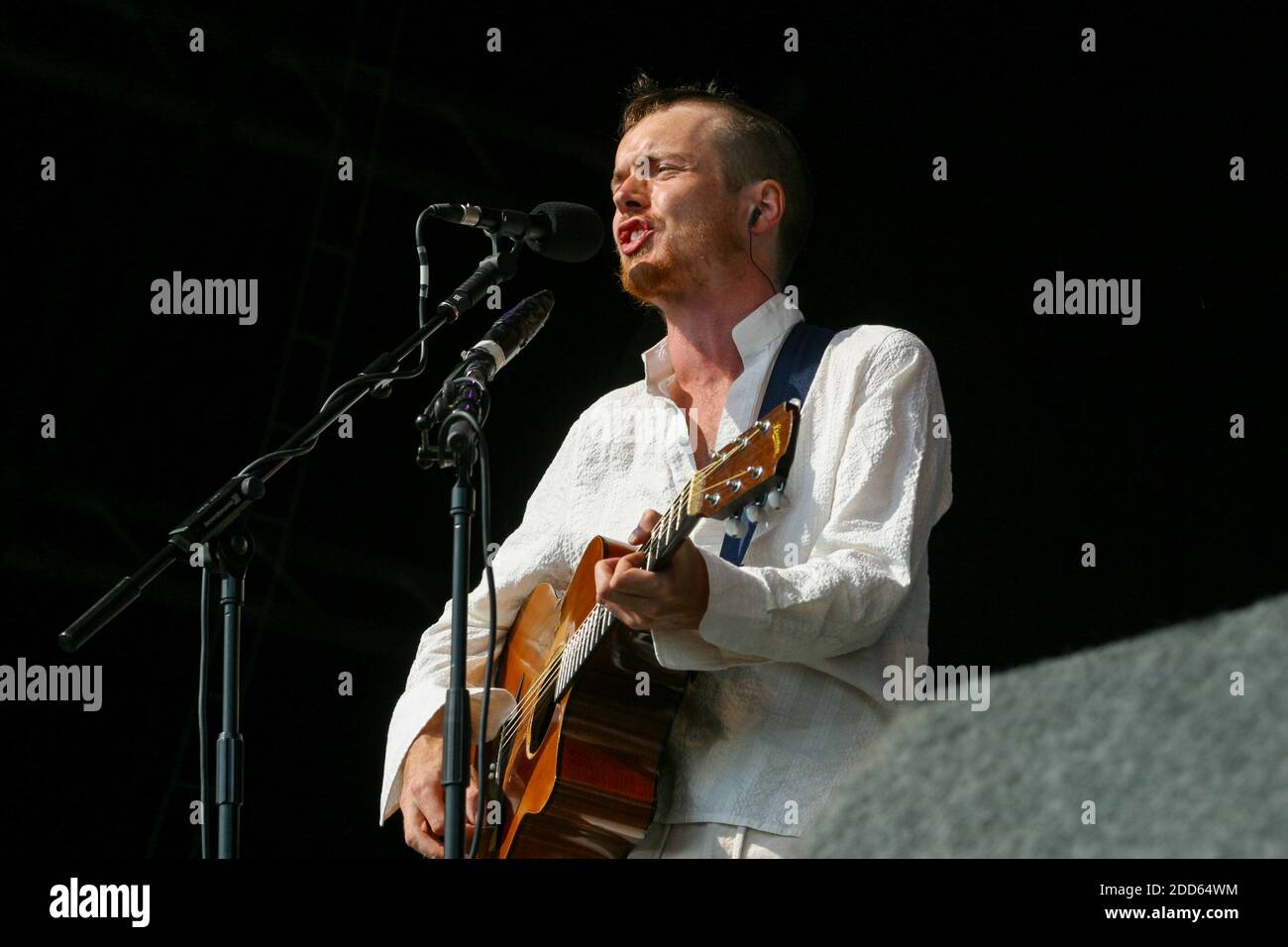 Damien Rice bei der Jungfrau V Festival V 2003, Hylands Park, Chelmsford, Essex, Vereinigtes Königreich. Stockfoto