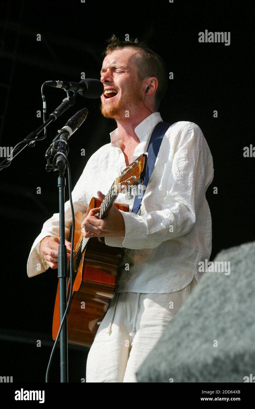 Damien Rice bei der Jungfrau V Festival V 2003, Hylands Park, Chelmsford, Essex, Vereinigtes Königreich. Stockfoto