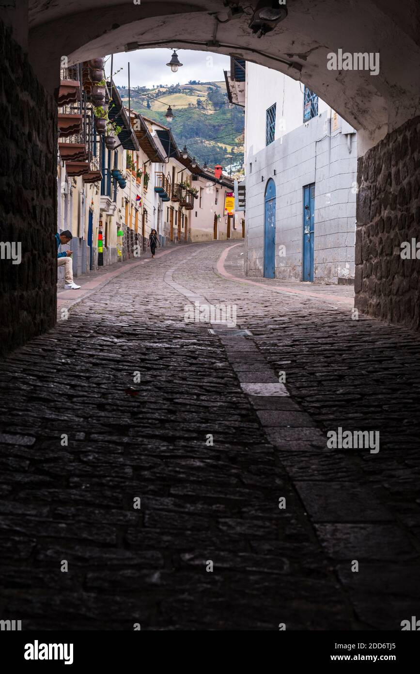 La Ronda, eine berühmte Straße im historischen Zentrum der Altstadt von Quito, Ecuador, Südamerika Stockfoto