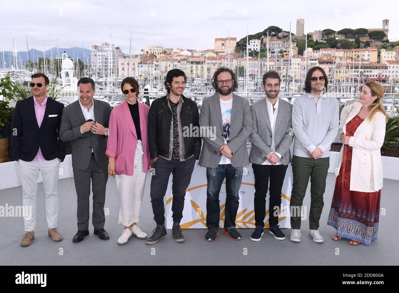 Chris Bender, Jake Weiner, Adele Romanski, Rich Vreeland, Julio Perez IV, Mike Gioulakis, Regisseur David Robert Mitchell und Gast beim Under the Silver Lake Photocall im Palais des Festivals im Rahmen der 71. Cannes Film Festival am 16. Mai 2018 in Cannes, Frankreich. Foto von Aurore Marechal/ABACAPRESS.COM Stockfoto