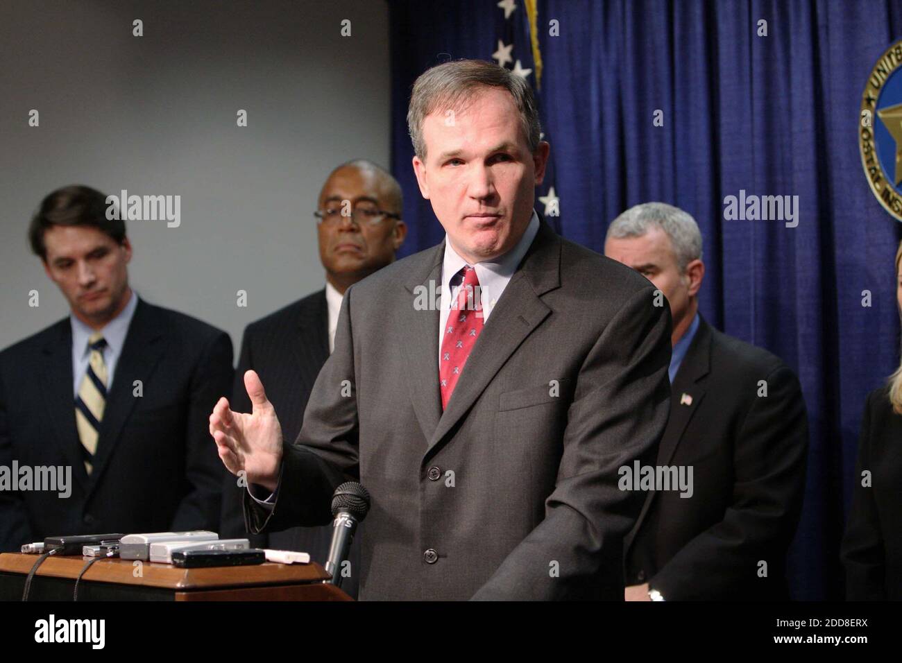 KEIN FILM, KEIN VIDEO, KEIN FERNSEHEN, KEINE DOKUMENTATION - U.S. ATTY. Patrick Fitzgerald kündigt Anklage gegen Illinois Gov. Rod Blagojevich und sein Stabschef John Harris in Chicago, Illinois, USA am Dienstag, 9. Dezember 2008. Fitzgerald sagte, dass der Gouverneur "eine politische Korruption Verbrechen Spree", die gestoppt werden musste, ging. Foto¿ von Chuck Berman/Chicago Tribune/MCT/ABACAPRESS.COM Stockfoto