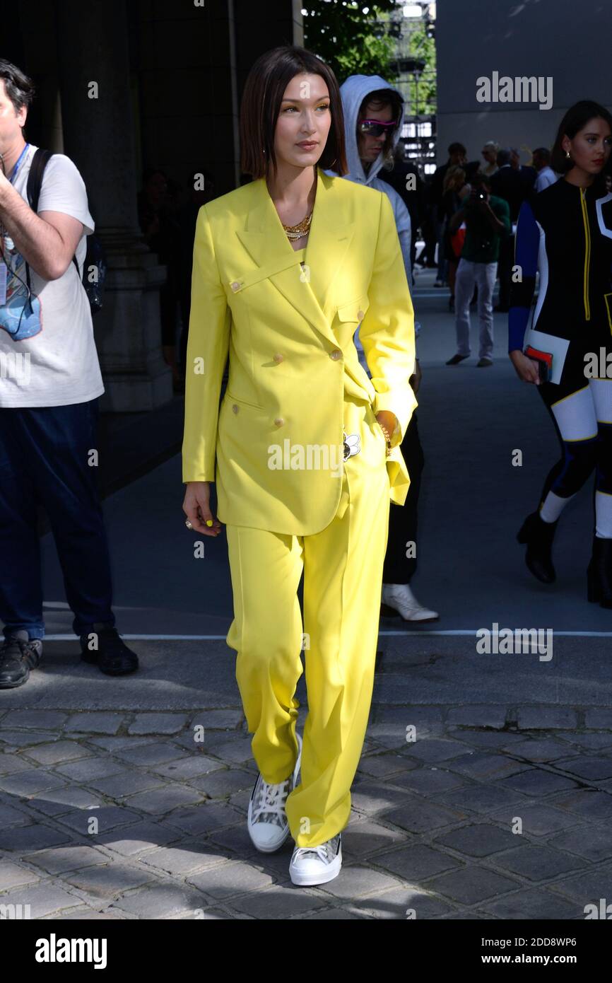 Bella Hadid nimmt an der Dior Homme Menswear Frühjahr Sommer 2019 Show im Rahmen der Paris Fashion Week in der Garde Nationale in Paris, Frankreich am 22. Juni 2018. Foto von Aurore Marechal/ABACAPRESS.COM Stockfoto