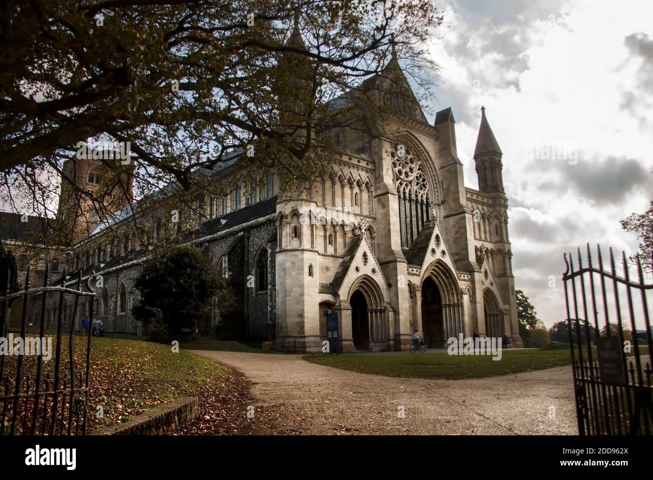St Albans Kathedrale. Hertfordshire, England, Großbritannien. Kathedrale und Abteikirche St. Alban. Stockfoto