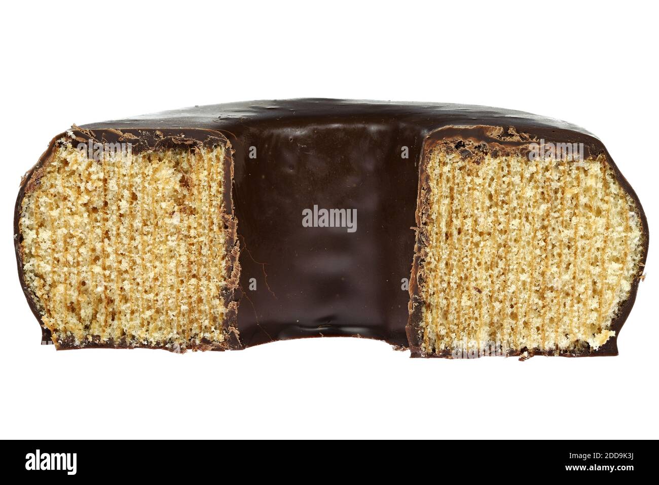 Schokolade überzogen deutschen Baumkuchen isoliert auf weißem Hintergrund Stockfoto