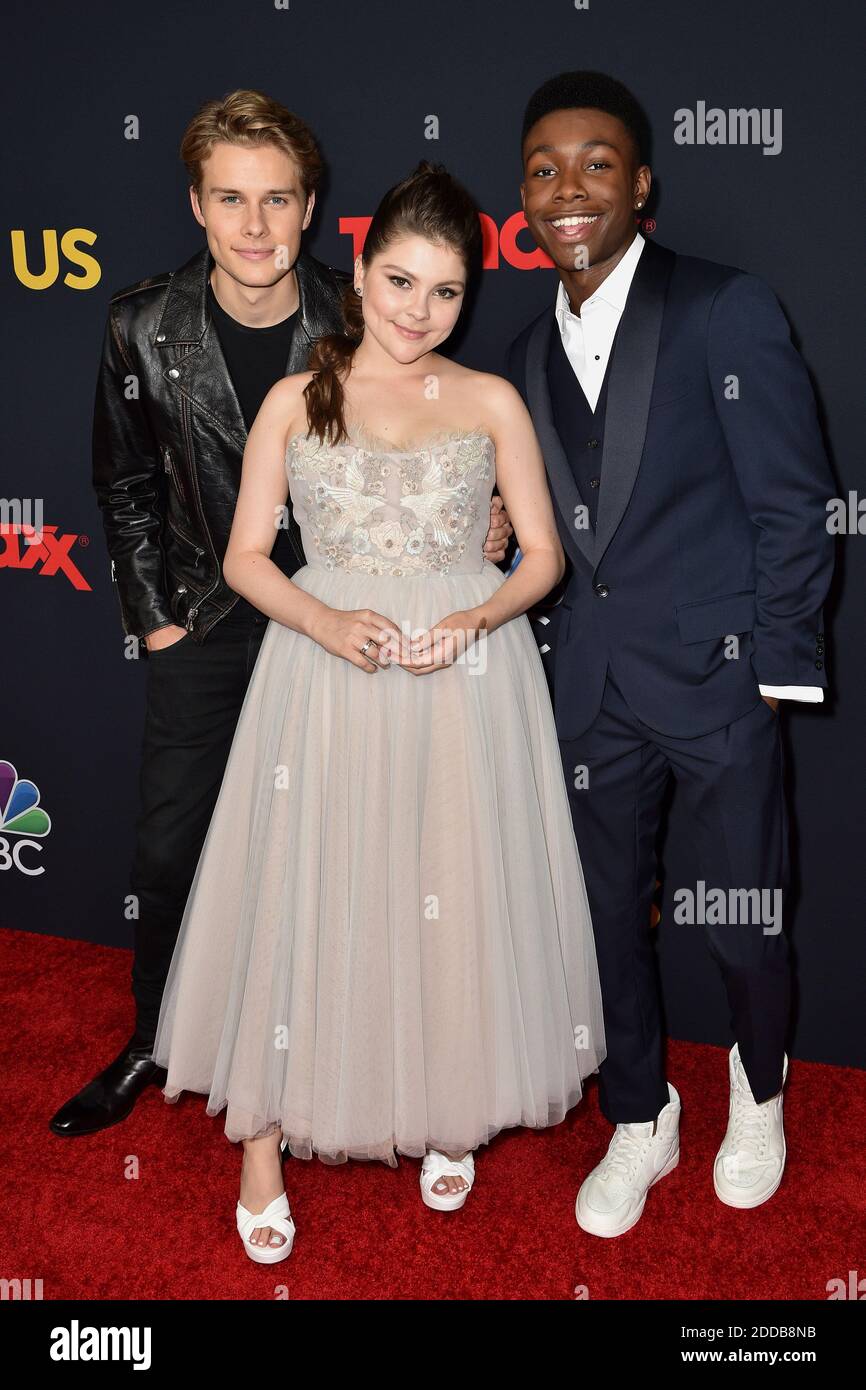 Hannah Zeile, Logan Shroyer, Niles Fitch besuchen die Premiere von NBC