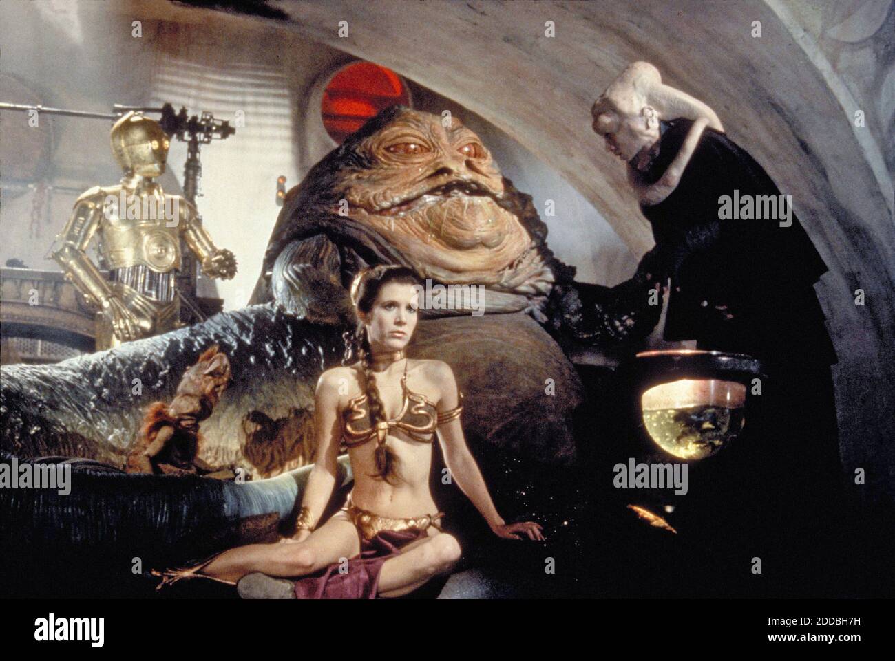 KEIN FILM, KEIN VIDEO, KEIN Fernsehen, KEIN DOKUMENTARFILM - Prinzessin Leia Organa (Carrie Fisher) als Sklavenmädchen in 'Rückkehr der Jedi' im Film Star Wars. Foto von KRT/ABACAPRESS.COM Stockfoto