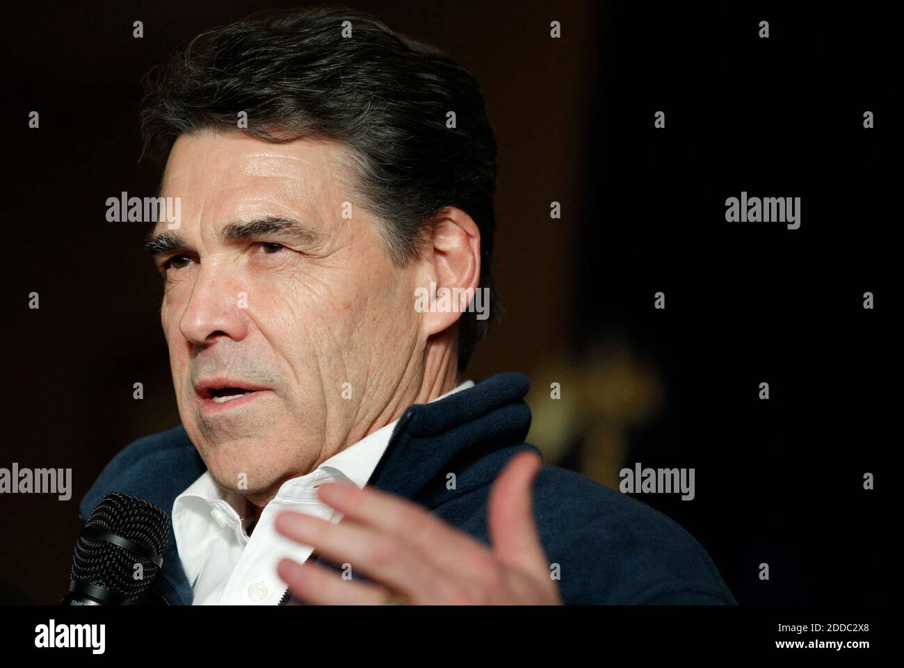 KEIN FILM, KEIN VIDEO, KEIN FERNSEHEN, KEIN DOKUMENTARFILM - TEXAS GOV. Rick Perry Kampagnen in Carroll, Iowa, USA, Montag, 2. Januar 2012. Foto von Christopher Gannon/MCT/ABACAPRESS.COM Stockfoto