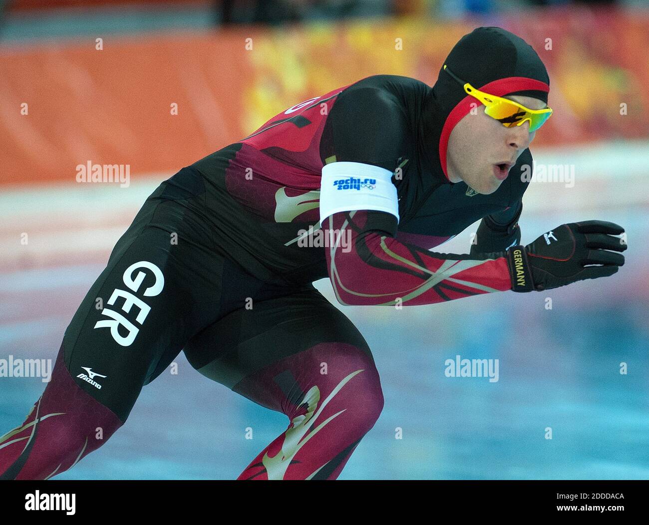 KEIN FILM, KEIN VIDEO, KEIN TV, KEIN DOKUMENTARFILM - der deutsche Nico Ihle tritt am Montag, 10. Februar 2014, beim 500-Meter-Lauf der Herren in der Adler Arena bei den Olympischen Winterspielen in Sotschi, Russland, an. Foto von Harry E. Walker/MCT/ABACAPRESS.COM Stockfoto