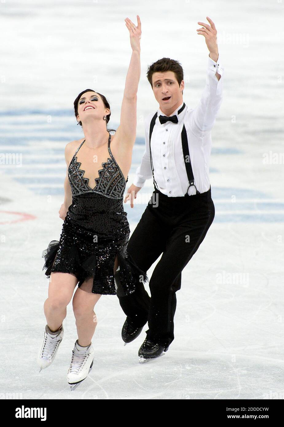 KEIN FILM, KEIN VIDEO, KEIN Fernsehen, KEIN DOKUMENTARFILM - führen Sie ihr Eistanz-Kurzprogramm im Eisberg Skating Palace während der Olympischen Winterspiele in Sotschi, Russland am 16. Februar 2014. Foto von Chuck Myers/MCT/ABACAPRESS.COM Stockfoto