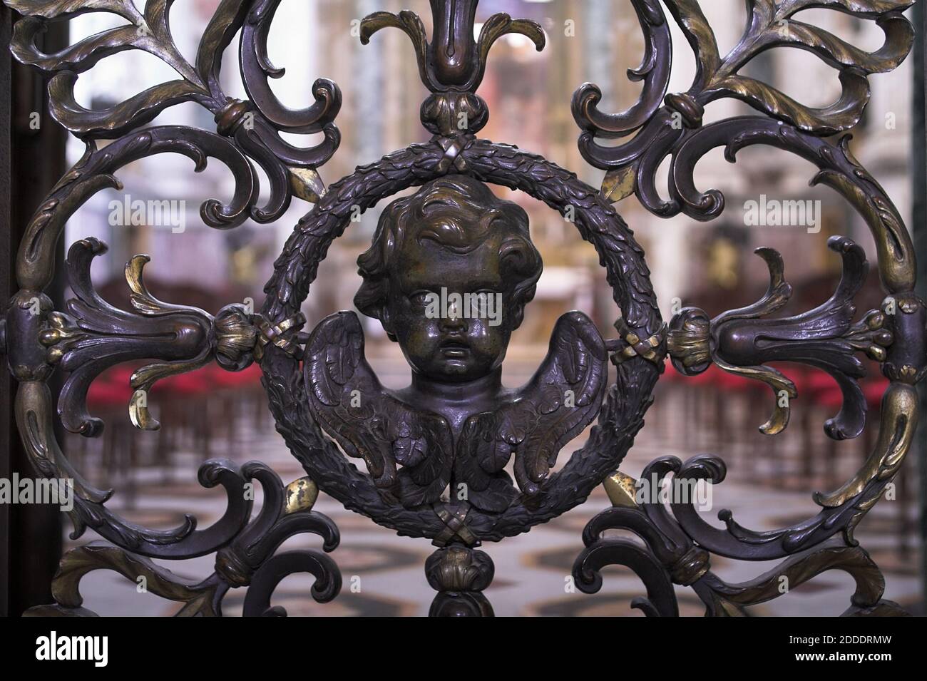 Roma, Rom, Italien Italien; Archbasilika des Heiligen Johannes Lateran, Fragment des Messinggittes; Lateranbasilika, Bazylika św. Jana na Lateranie, 拉特朗圣若望大殿 Stockfoto