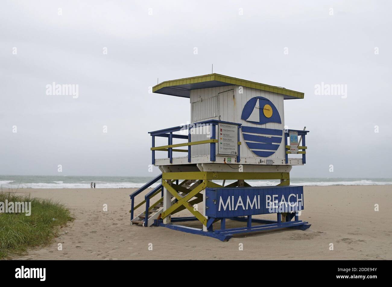 KEIN FILM, KEIN VIDEO, KEIN Fernsehen, KEIN DOKUMENTARFILM - Miami Beach als die äußeren Bands von Hurricane Irma erreichen South Florida am frühen Samstag, 9. September 2017. Foto von David Santiago/El Nuevo Herald/TNS/ABACAPRESS.COM Stockfoto