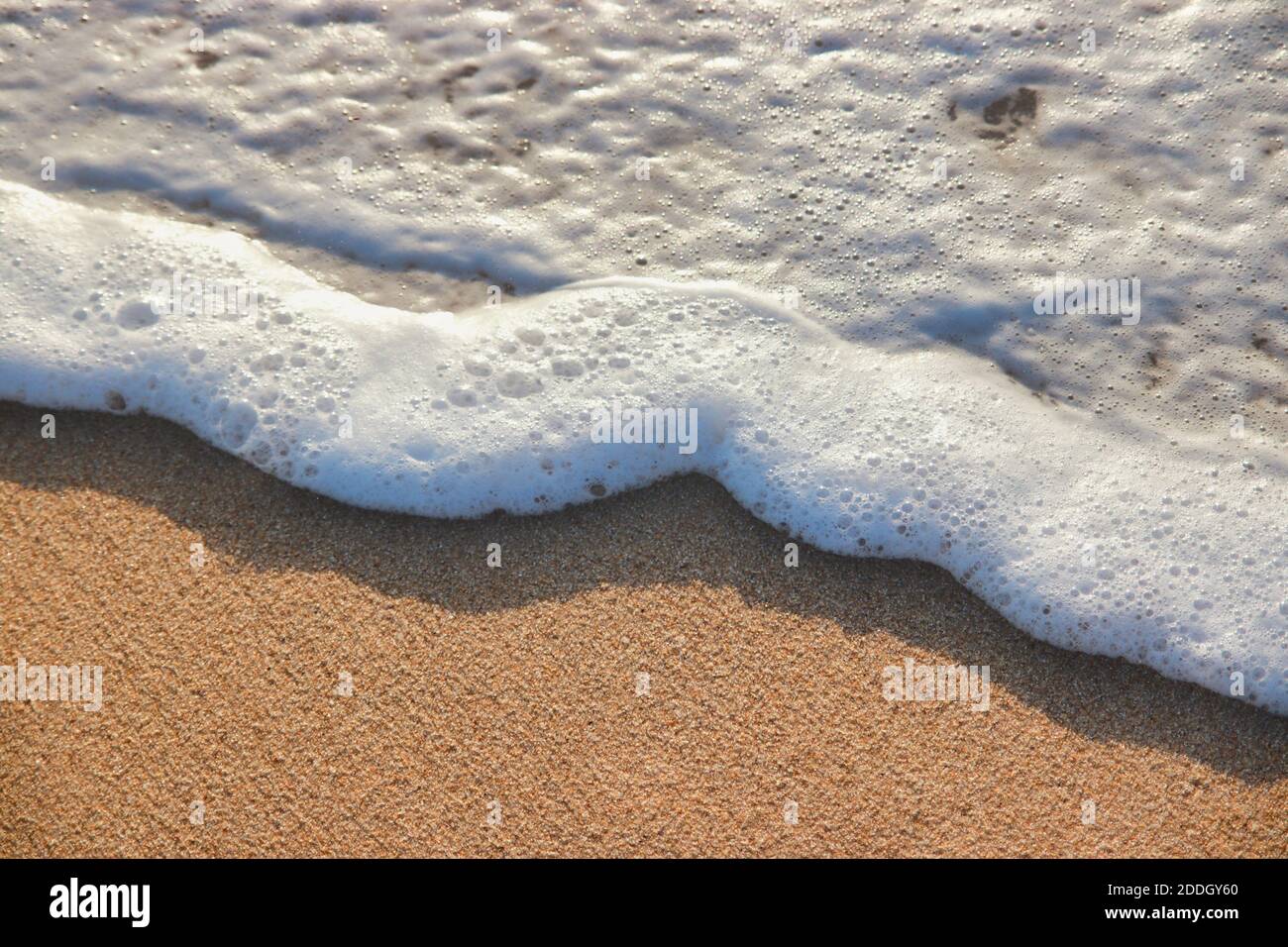 Die Wellen schlagen auf der Küste von Udo Island. Udo ist eine kleine Insel nahe der Jeju Insel, Südkorea Stockfoto