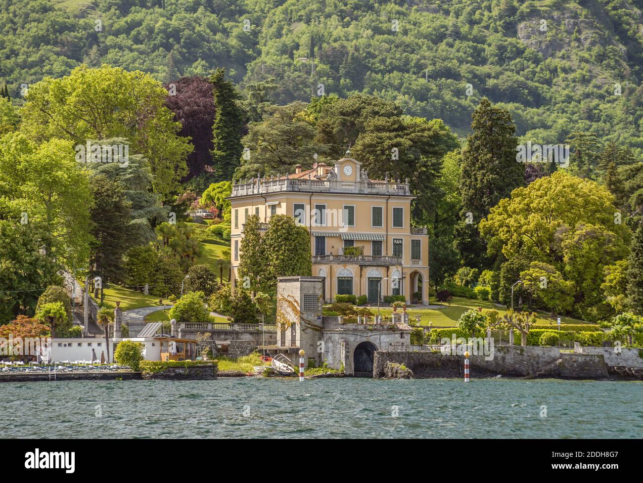 Villa Margherita an der Waterfront von Cadenabbia am Comer See, gesehen