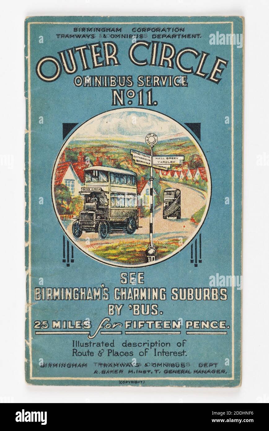 Booklet, Outer Circle Omnibus Service No. 11, 1925-1939 Omnibus Guide & Route Plan, Birmingham Tramways and Omnibus Dept, Frontcover von 48-seitigem Booklet, mit Beschreibungen und Bildern der Nummer 11 Outer Circle Busroute rund um Birmingham., Sozialgeschichte, Plan, Suburban, Birmingham Geschichte, Karte, Werbung, Öffentliche Verkehrsmittel Stockfoto