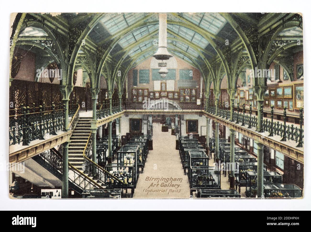 Postkarte, Industrial Hall Birmingham Museum & Art Gallery, 1906 topographische Ansichten, Postkarte mit farbigen fotografischen Ansicht der Industrial Gallery, Galerie, topographische Ansichten, Birmingham Geschichte, Postkarte Stockfoto