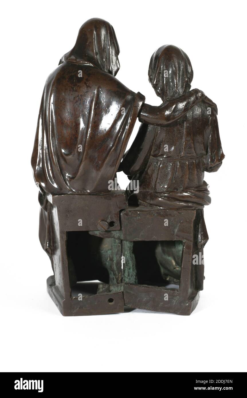 Jungfrau und Kind mit der heiligen Anna, 1500-1525, Andrea Sansovino. Sansovino war der führende venezianische Bildhauer der Renaissance, obwohl sein Ruhm von dem seines Zeitgenossen Michelangelo überschattet wurde. Das Thema der hl. Anna mit ihrer Tochter, der Jungfrau und dem Christkind in der italienischen Renaissance ist am besten durch mehrere Gemälde von Leonardo da Vinci bekannt, aus denen Sansovinos Behandlung letztlich abgeleitet wird Stockfoto