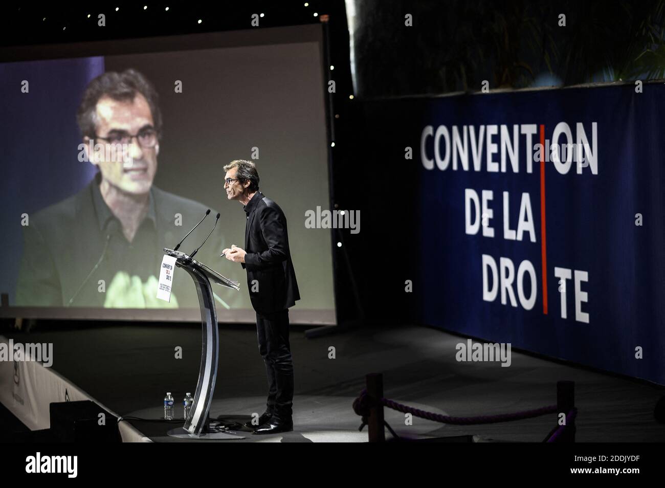 Raphael Enthoven spricht während der "Convention de la Droite" in Paris, Frankreich, am 28. September 2019. Foto von Eliot Blondt/ABACAPRESS.COM Stockfoto