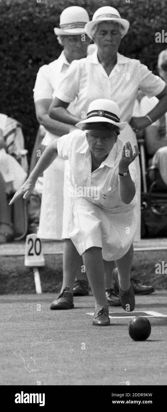 Szenen aus der Ladies Crown Green Bowls Championship in Worthing 1989. Foto von Tony Henshaw Stockfoto