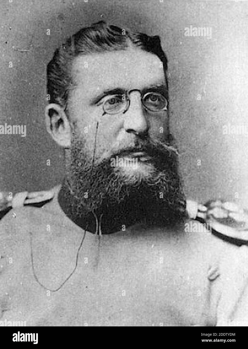 M hennin Schwarzweiß-Stockfotos und -bilder - Alamy