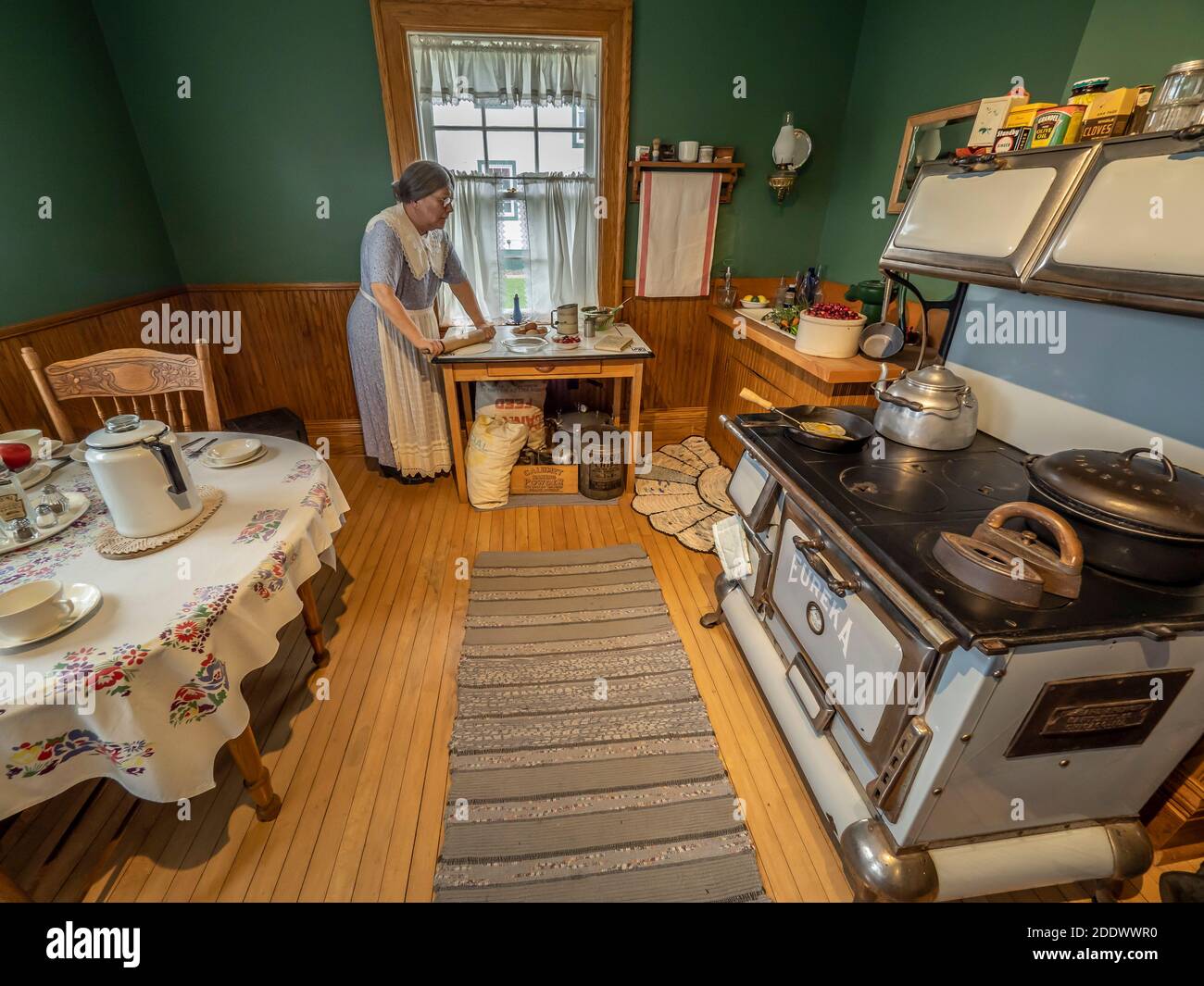 Küche, Lighthouse Keeper's Quarters, Great Lakes Shipwreck Museum, Paradise, Michigan. Stockfoto