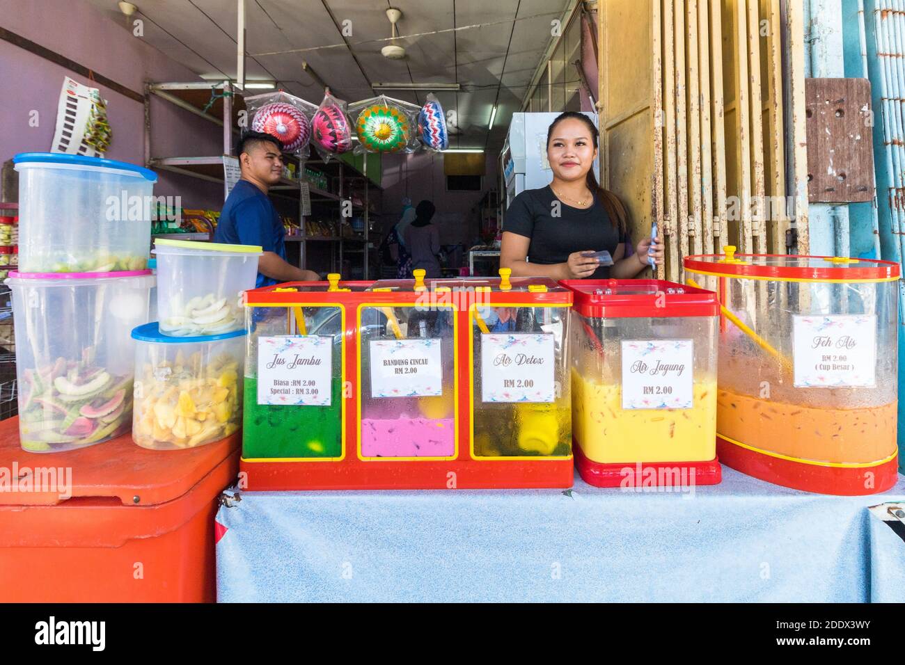 Verschiedene Arten von lokalen süßen Getränken Beaufort, Sabah, Malaysia Stockfoto
