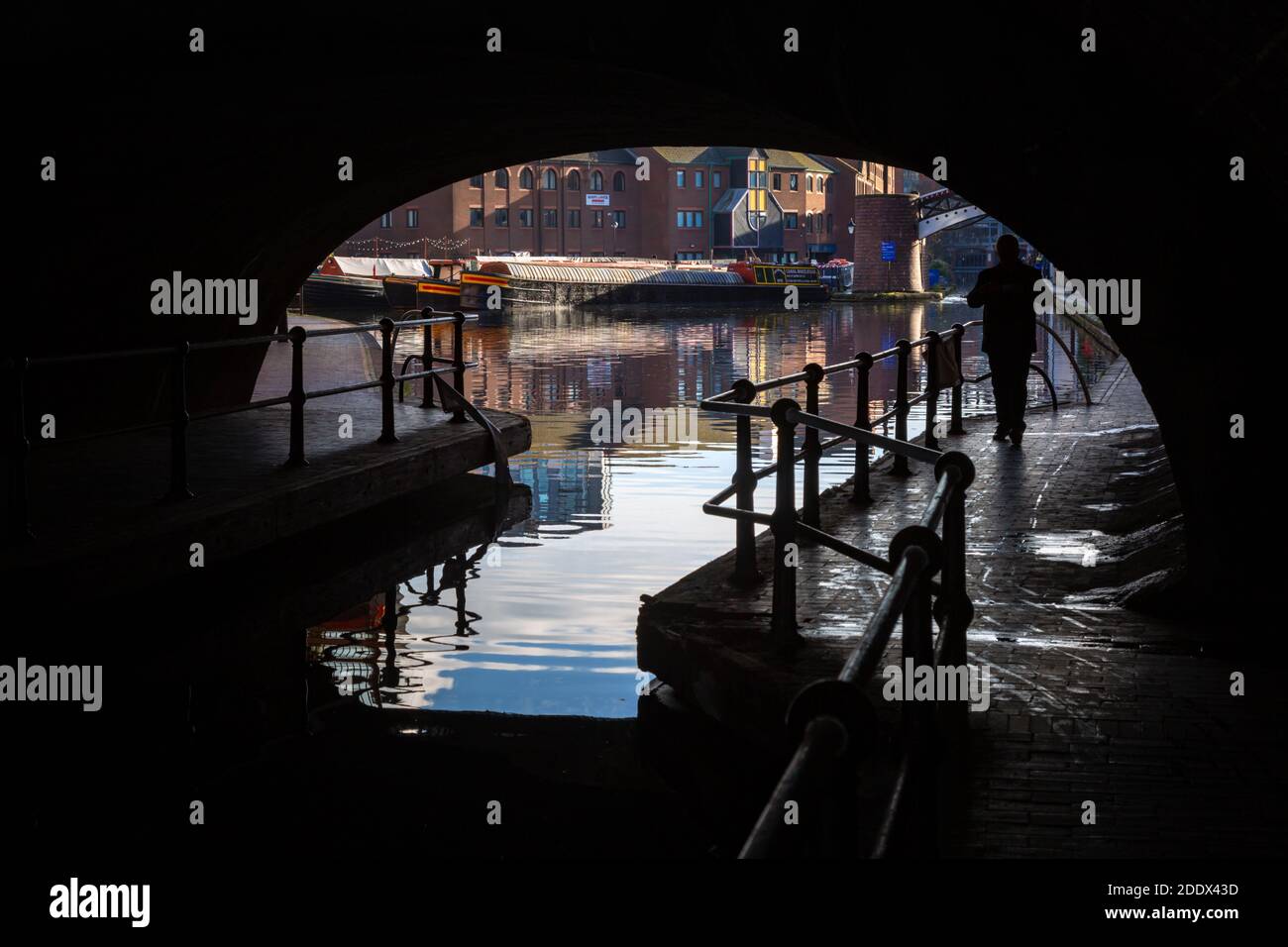 Canal in Birmingham, Großbritannien Stockfoto