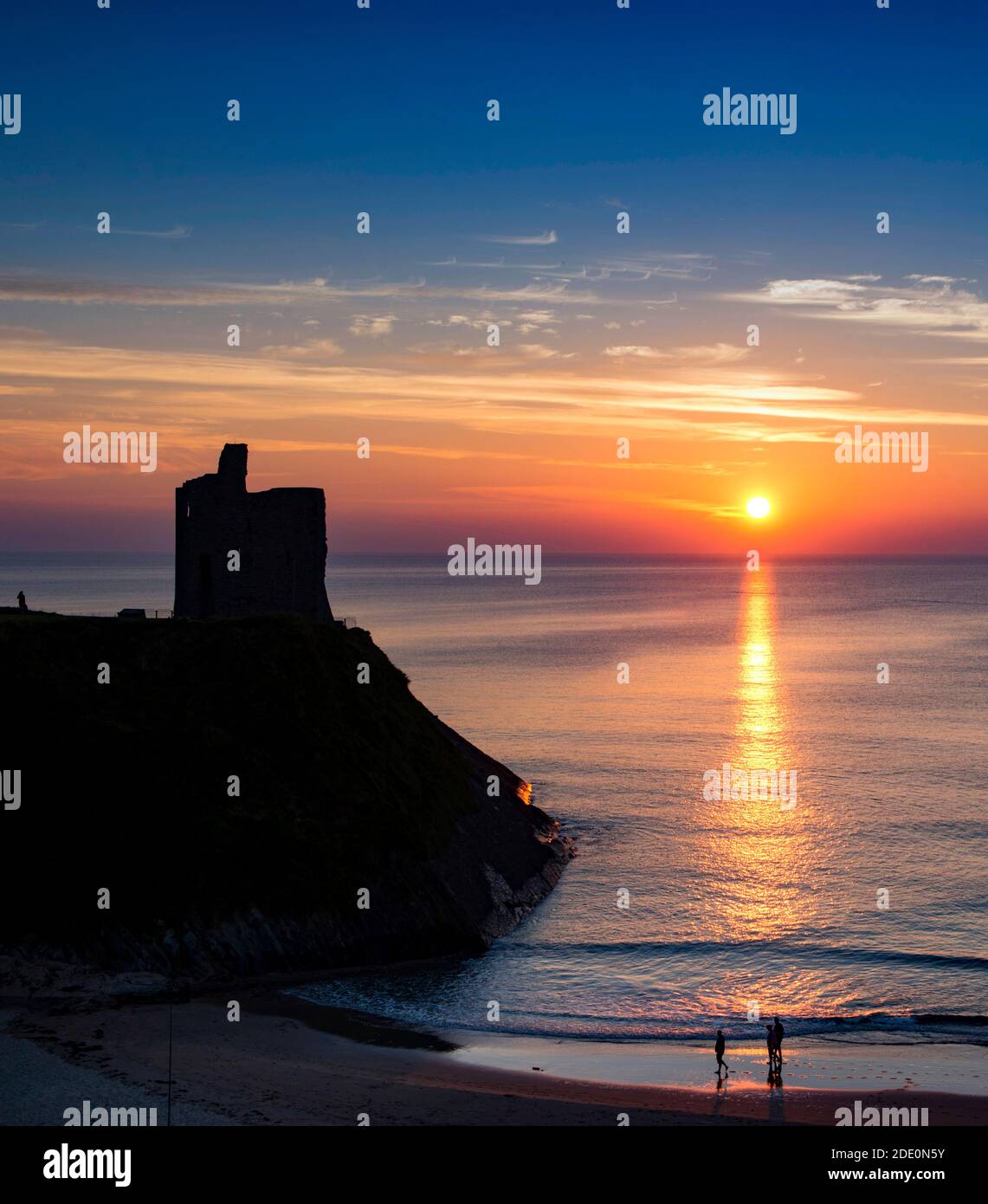 Sonnenuntergang in Ballybunion Castle, Co. Kerry, Irland Stockfoto