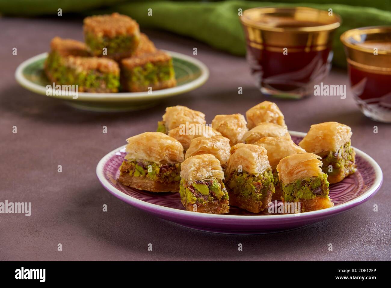 Traditionelle türkische, arabische Süßigkeiten Baklava Stockfoto