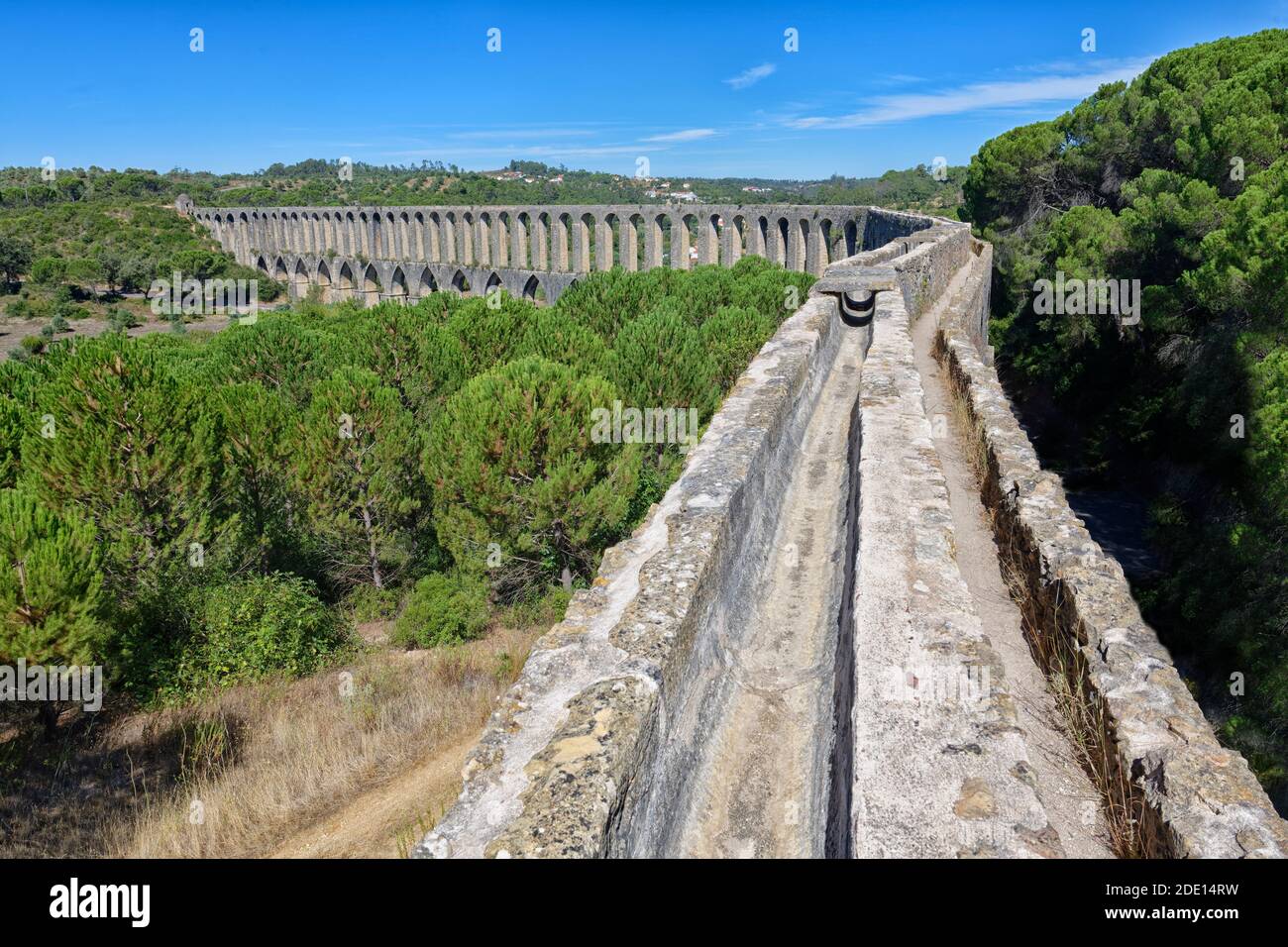 Pegoes Aquädukt, Schloss und Kloster des Ordens Christi, Tomar, Santarem Bezirk, Portugal, Europa Stockfoto