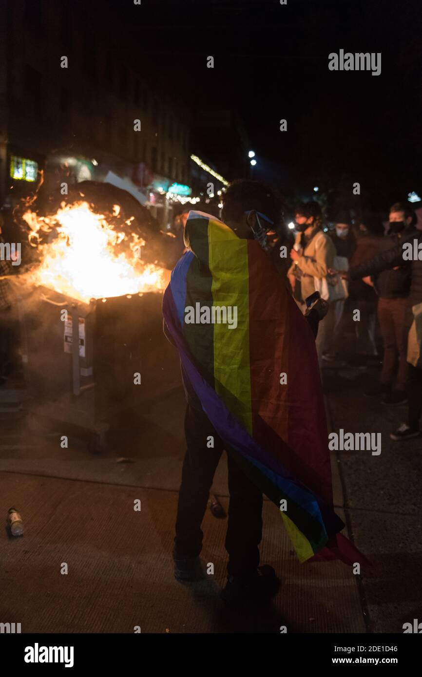 Brennende lgbt flagge -Fotos und -Bildmaterial in hoher Auflösung – Alamy
