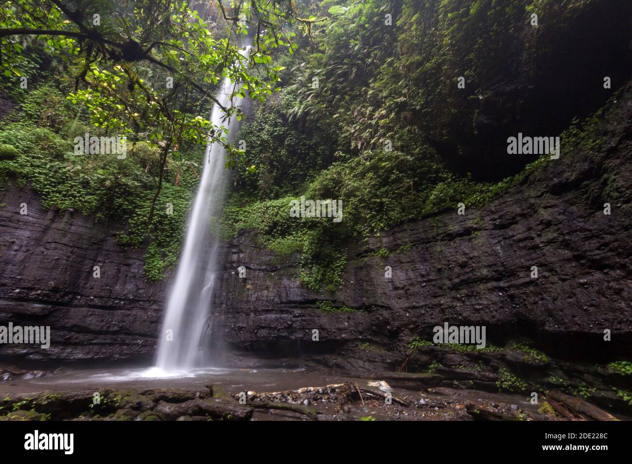 Congklak Wasserfall Stockfoto