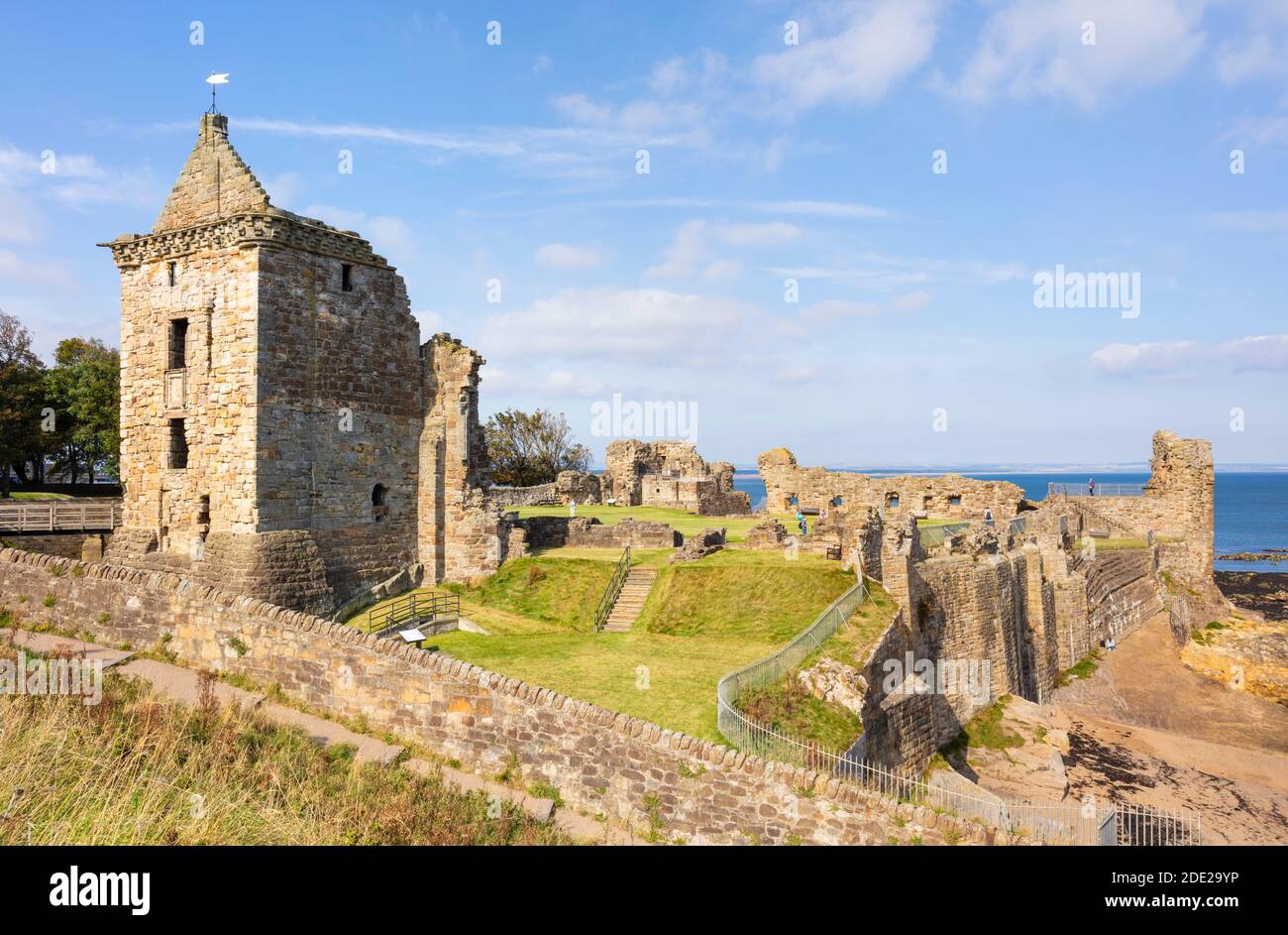 St Andrews Scotland St Andrews Castle eine malerische Ruine an der Küste des Royal Burgh von St Andrews Fife Scotland UK GB Europe Stockfoto