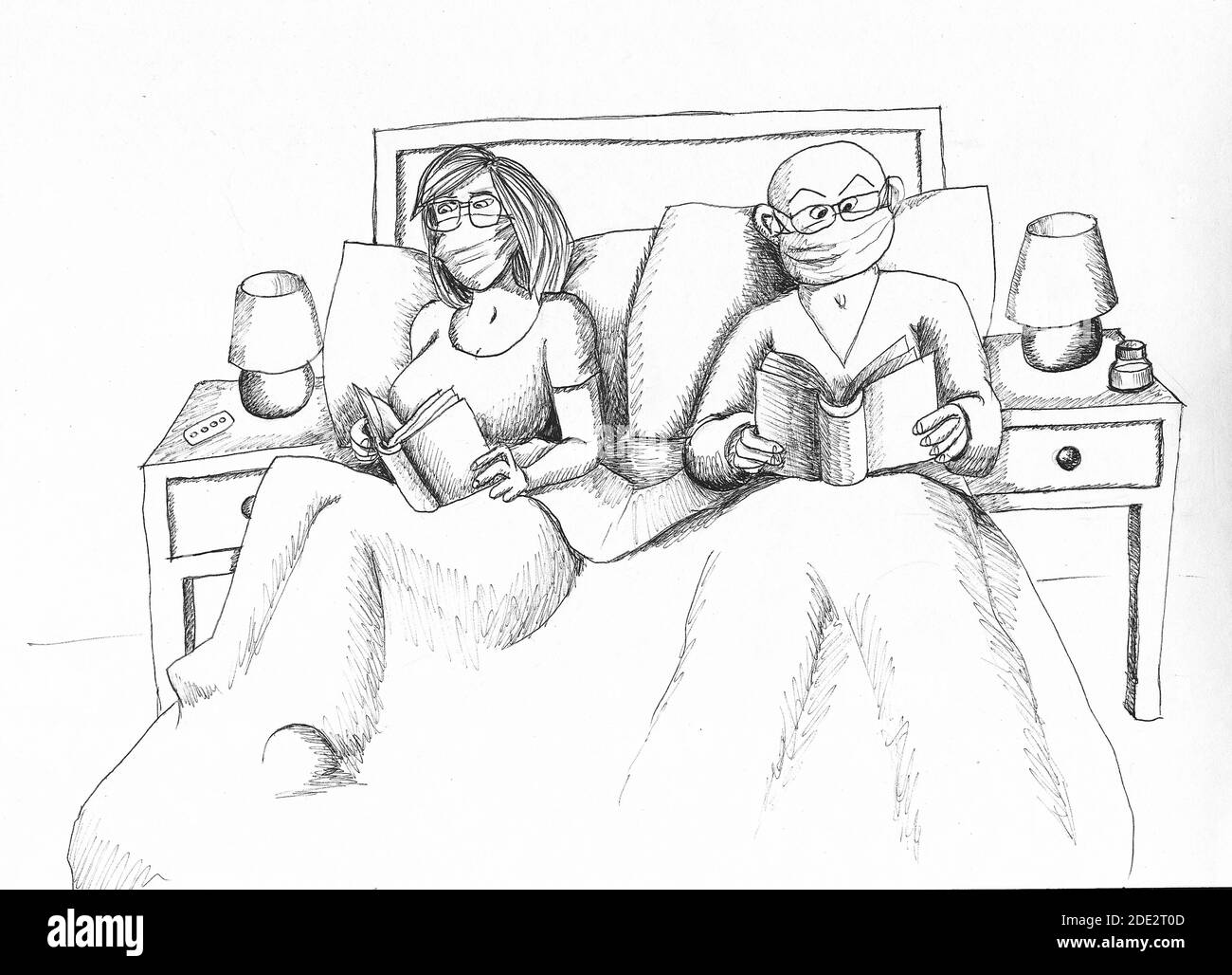 Reifes Paar mit Masken, Lesen im Bett. Abbildung. Stockfoto