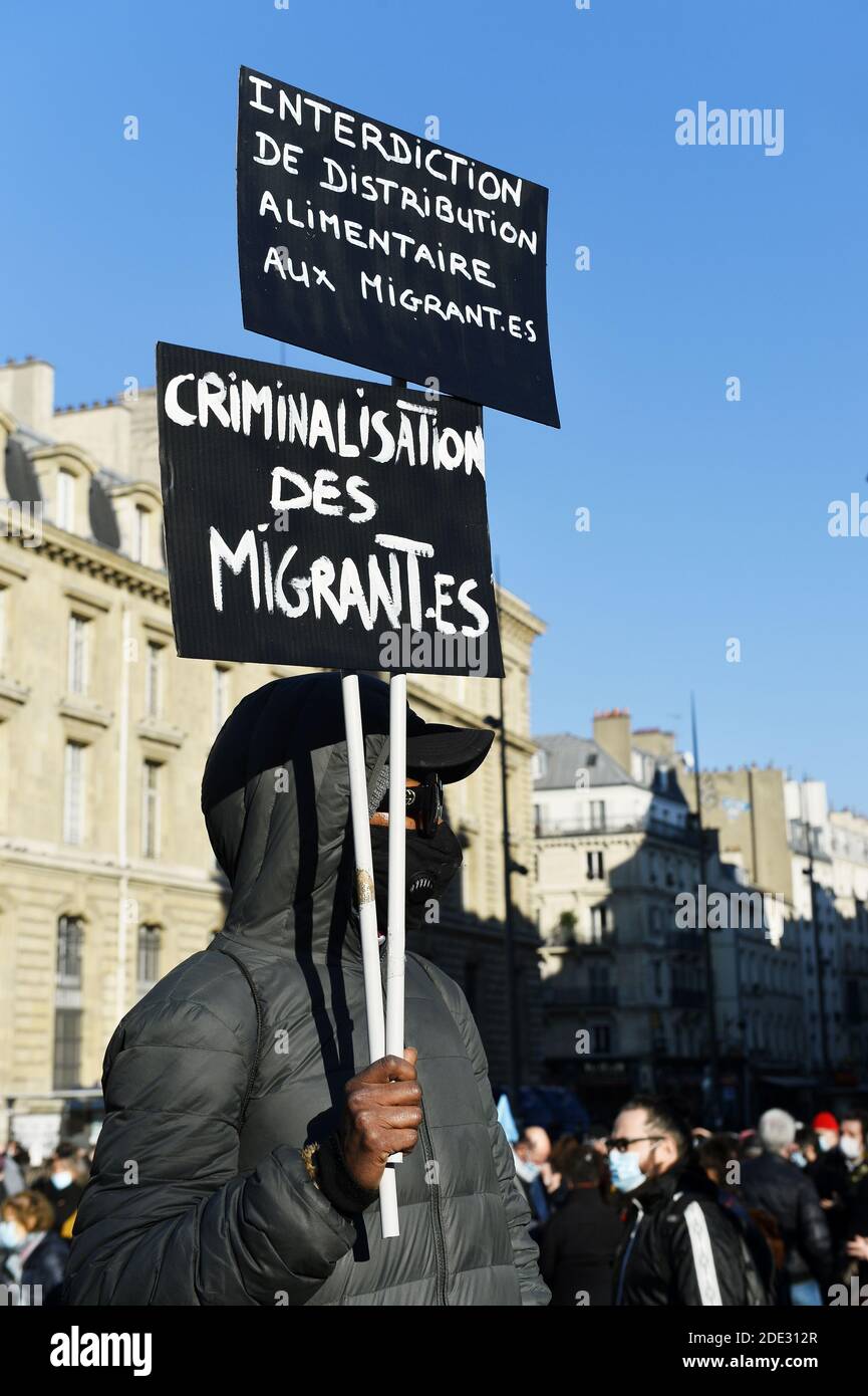 Protest in Paris gegen das "Global Security Law Project" - 28 Von november - Place de la République - Paris - Frankreich Stockfoto