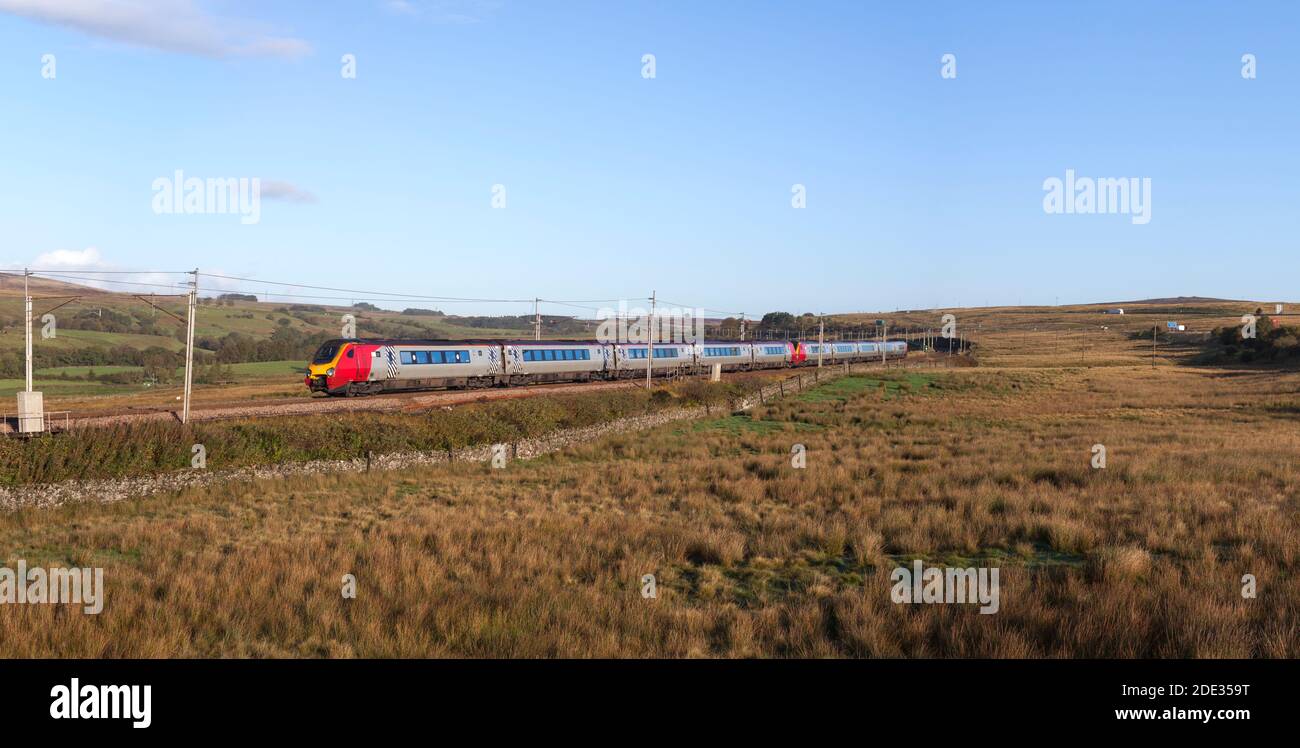 Avanti Westküste Bombardier voyager Dieselzüge laufen auf der Elektrifizierte Hauptlinie der Westküste, die die Landschaft von Cumbrian durchquert Stockfoto