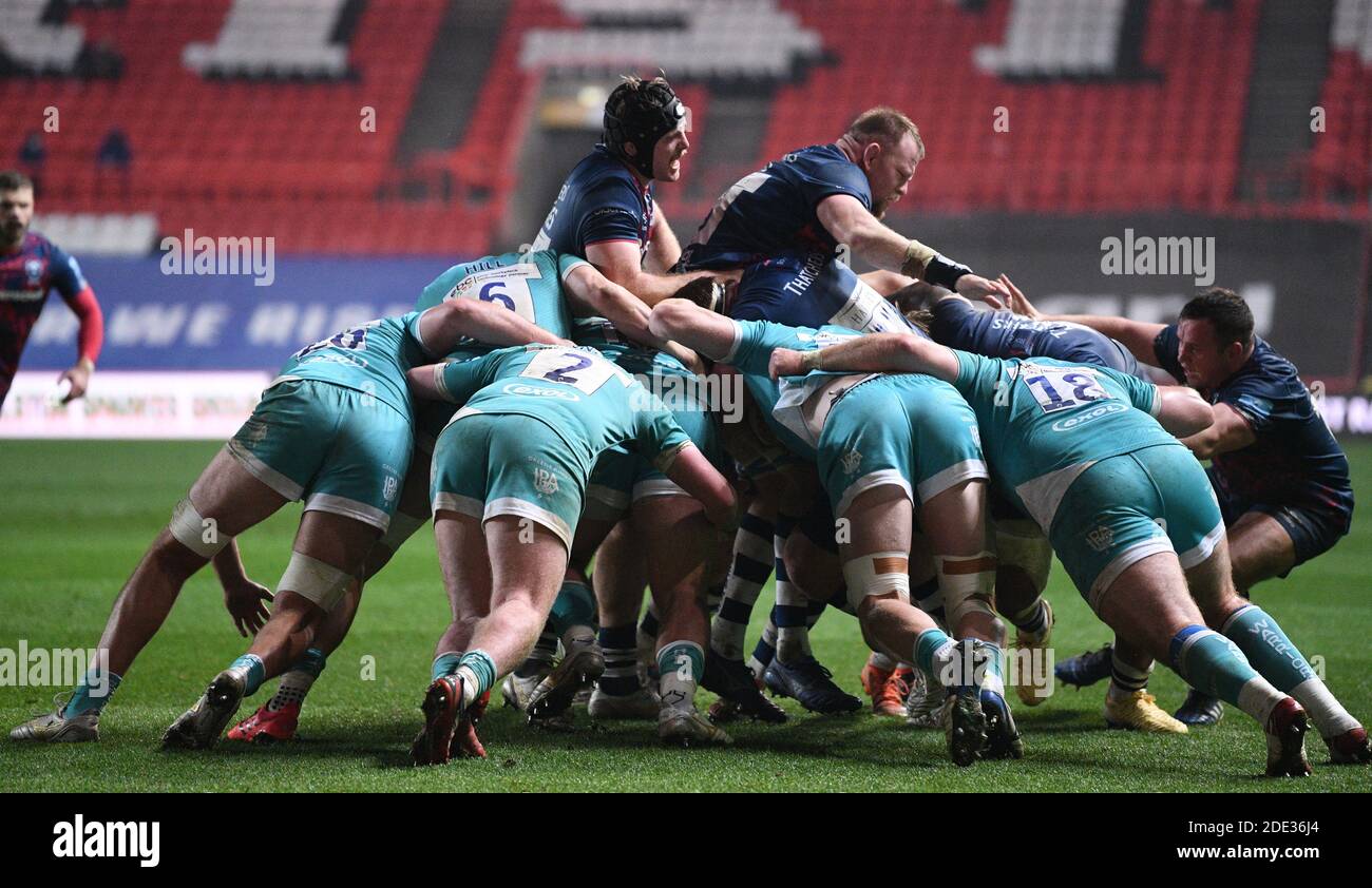 Ashton Gate Stadium, Bristol, Großbritannien. November 2020. Premiership Rugby Union, Bristol Bears versus Worcester Warriors; Bristol Bears rollend Maul Köpfe auf die Try Line Credit: Action Plus Sports/Alamy Live News Stockfoto