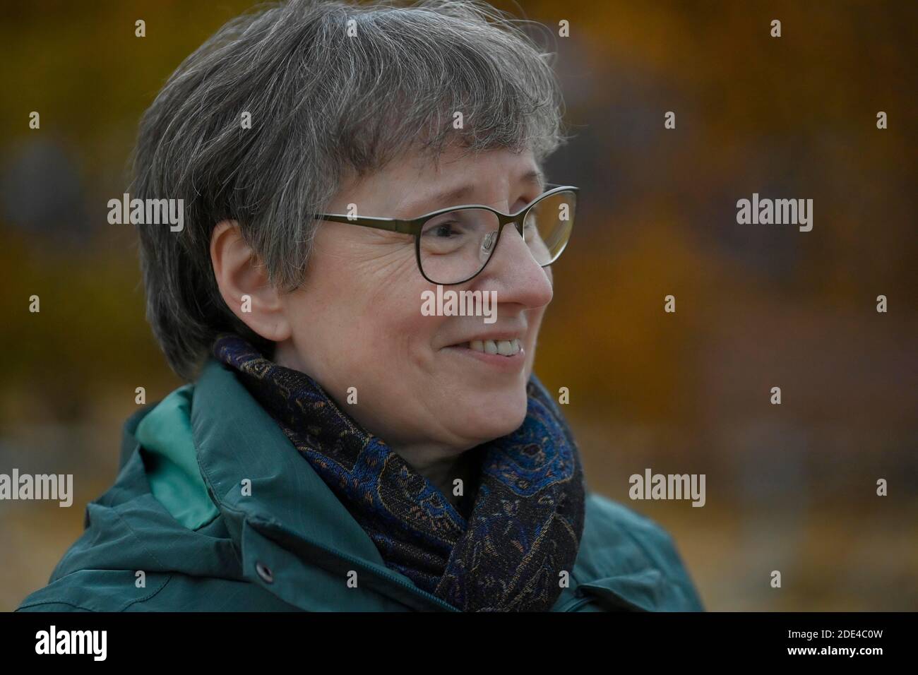 Ältere Frau, Porträt, Mainz, Rheinland-Pfalz, Deutschland Stockfoto