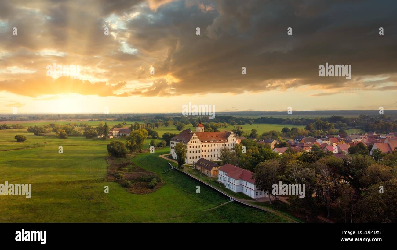 Schloss pretzsch Fotos und Bildmaterial in hoher Auflösung Alamy