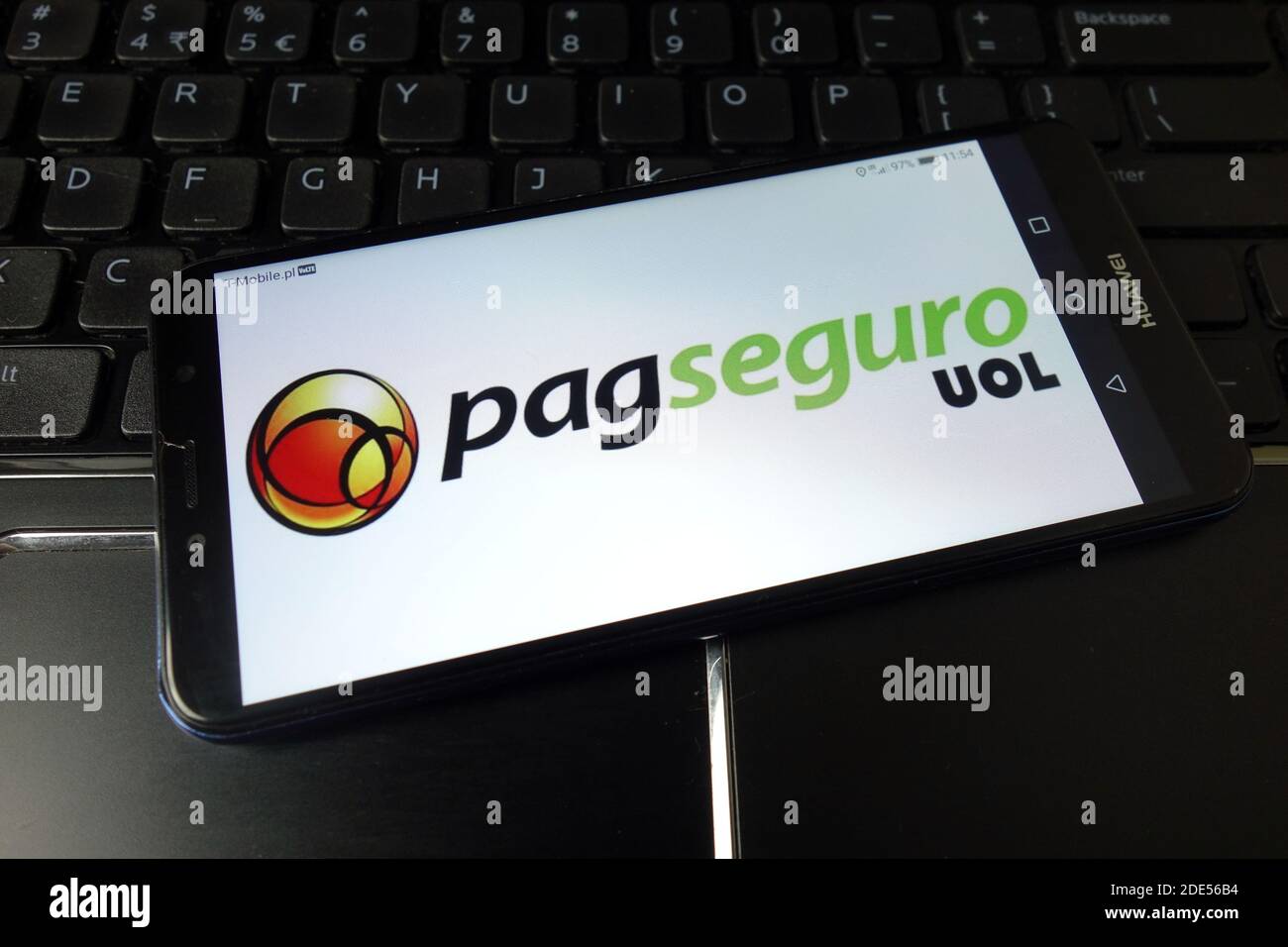 KONSKIE, POLEN - 11. Januar 2020: PagSeguro Online-Service-Logo auf dem Handy angezeigt Stockfoto