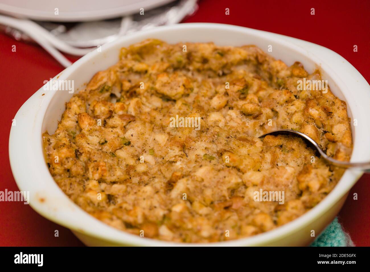 Brotauflauf ist bereit für ein Weihnachtsessen Stockfoto