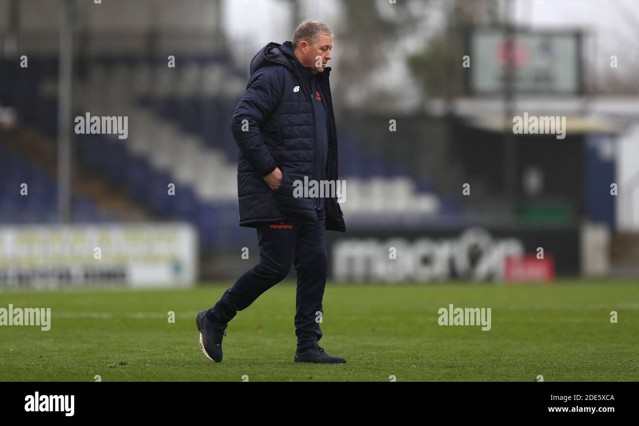 BRISTOL, ENGLAND. 29. NOVEMBER Darlington-Manager Alun Armstrong während des FA Cup-Spiels zwischen Bristol Rovers und Darlington im Memorial Stadium, Bristol am Sonntag 29. November 2020. (Quelle: Christopher Booth) Quelle: MI News & Sport /Alamy Live News Stockfoto