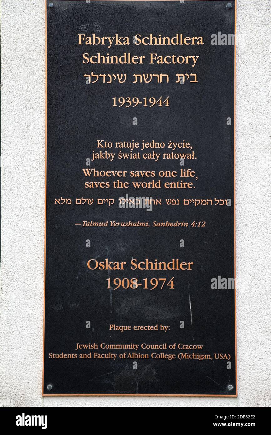 Krakau, Polen - 29. Juli 2018: Gedenktafel für Oskar Schindler in der Schindlers Fabrik, Krakau, Polen Stockfoto