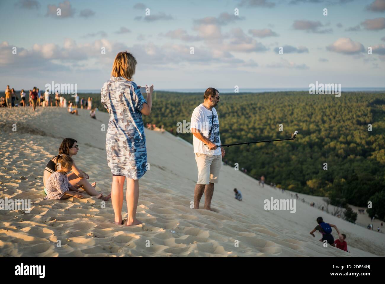 Tourist auf der Düne von Pilat, Frankreich, Europa. Stockfoto