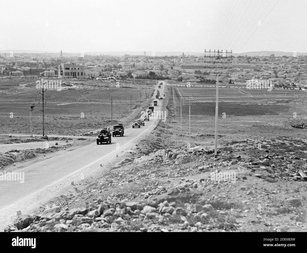 Geschichte des Nahen Ostens - Palästina Unruhen 1936. Der tägliche 10:30 Jerusalem-Afuleh-Konvoi, der nach Norden abreiste Stockfoto