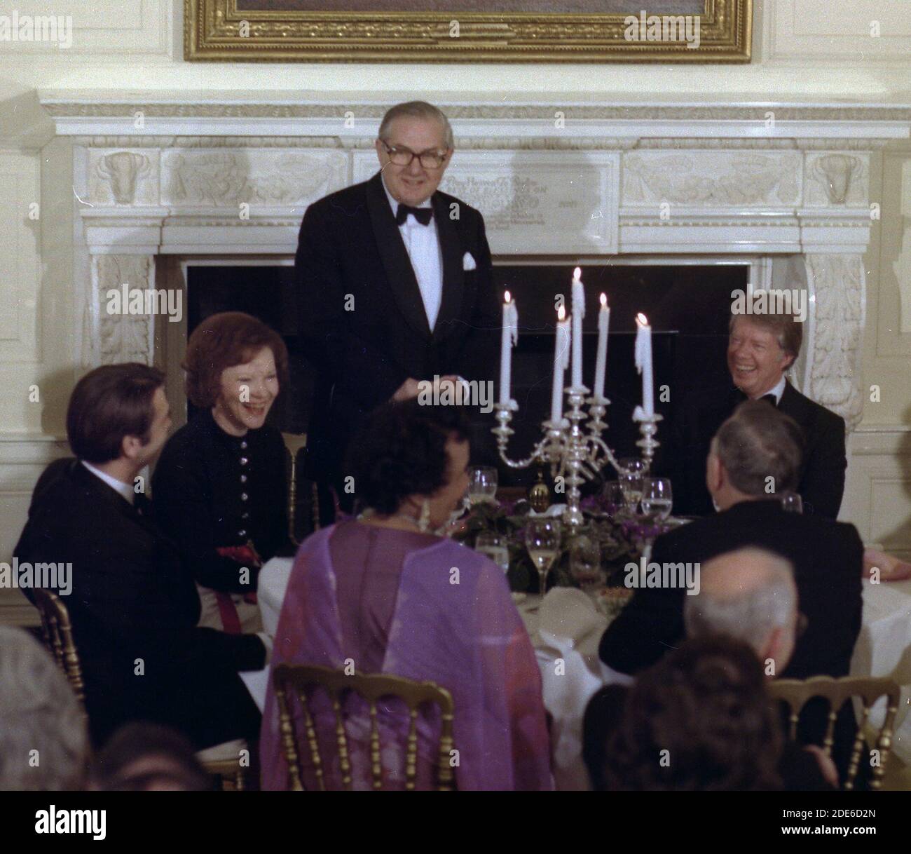 Jimmy Carter und Rosalynn Carter veranstalten ein Staatsessen für Großbritanniens Premierminister James Callaghan Ca. 10. März 1977 Stockfoto